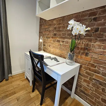 Urban Apartments Premium No 2, Free Private Parking, Self Check-In Chorzow Exterior photo